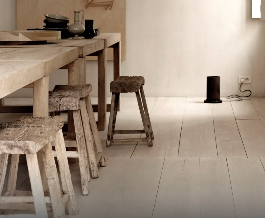 vintage sadle stool