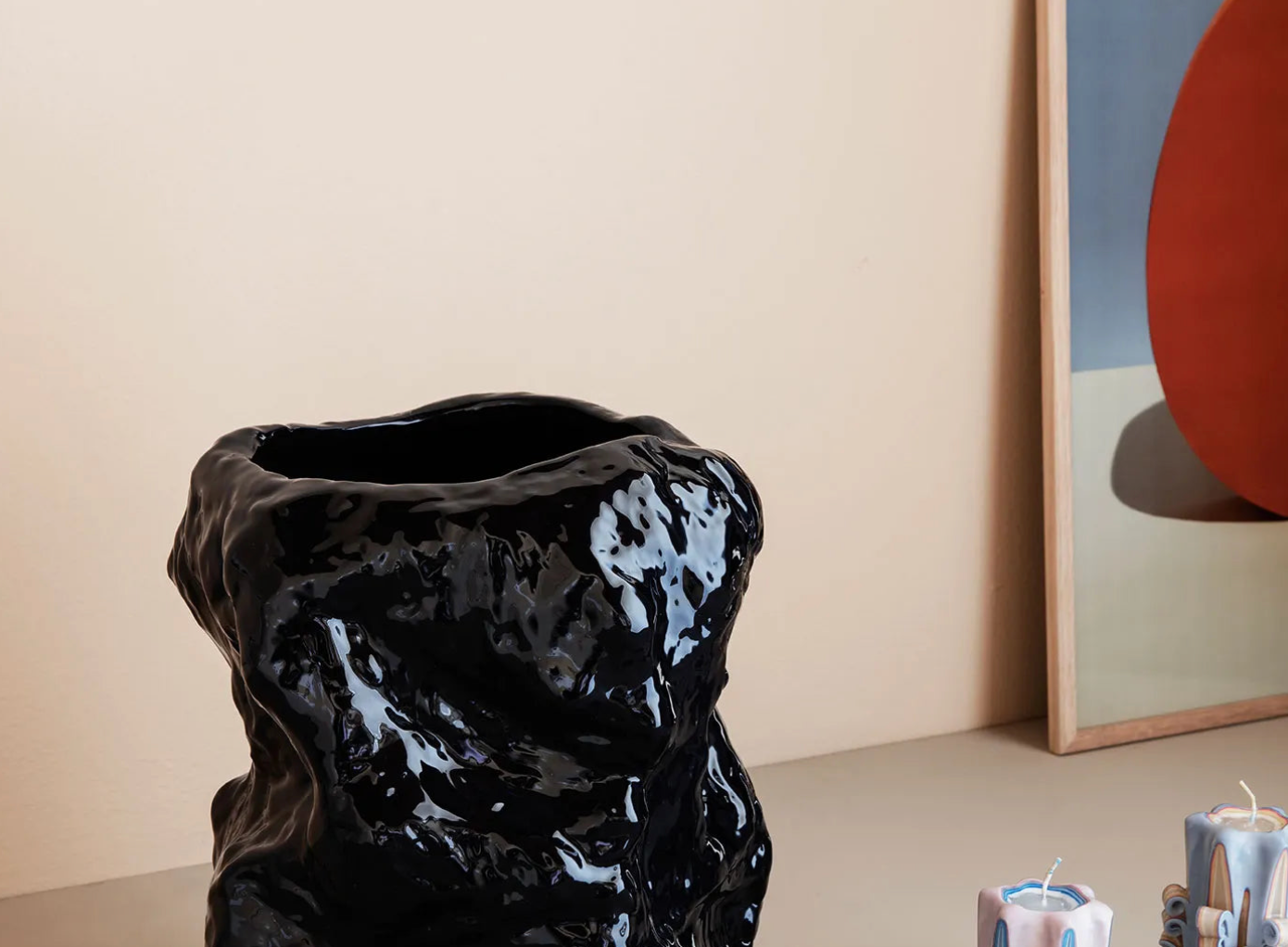 tuck vase l dark blue